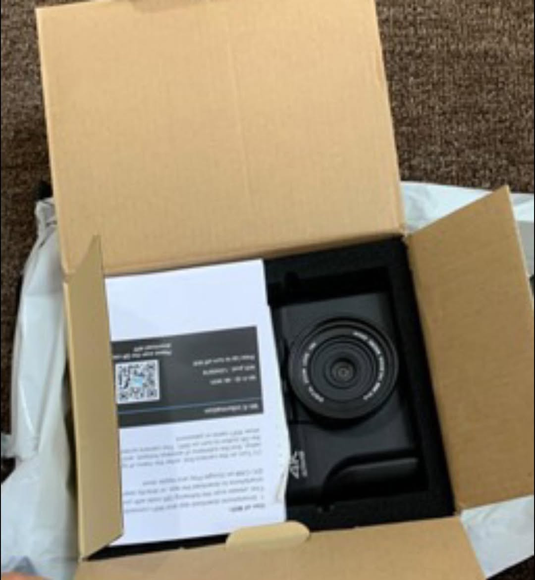 كاميرا للبيع استخدمتها شهر بس عندي اثنين منها واريد ابيع وحده منهن هاي دقتها وهاي الصور بالكاميرا 
***********
