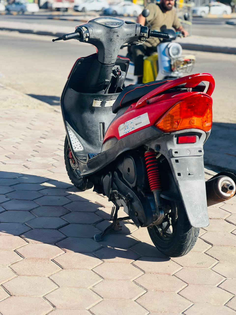 سلام عليكم ماكس للبيع او مراوس حسب القناعه مكفوله كفاله عامه كله ختم واحد مكاني  بغداد ***********
