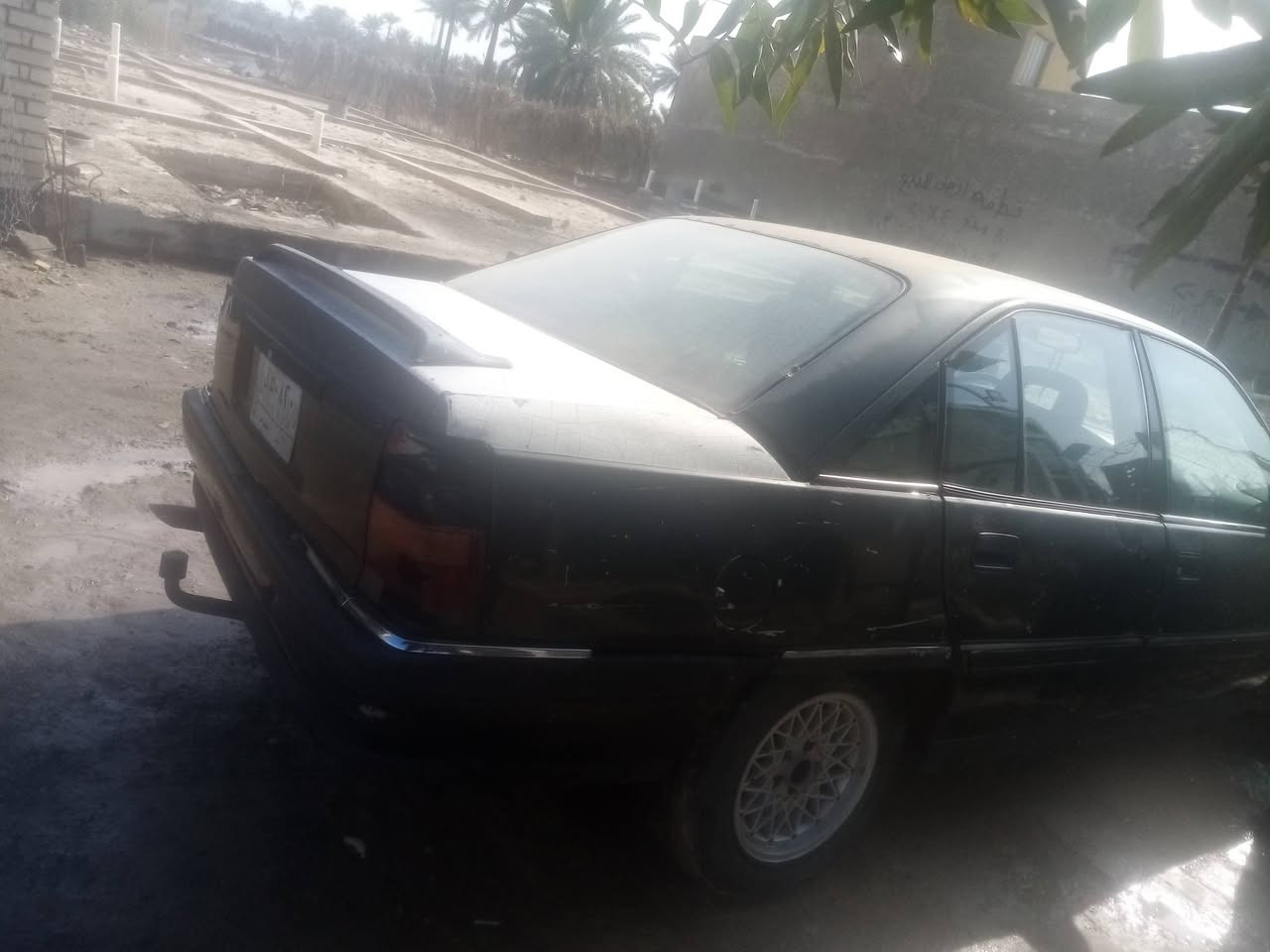 السلام عليكم للبيع سيارة اوبل اوميكا موديل ٩١كيرومحرك ونجي ياباني كيراوتو باتري جديد ماسحات زراكات لايتات هورن الكل شغال تايرات سبير انظاف غرفةنظيفةمسجل شغال رقم انبار حائز ثاني يعني بس اثنين مالك وحائز اني ماخذهامن الحائز ونطيني وكالة سيارة سنويةتفاصيل لان ضايعةعندالحائز بالبيت من شايل السعر١٨والكشركدام العين بعداقرةكل التفاصيل وفتهم كلشي واني بالخدمةللطيبين رقم الهاتف واتساب ***********وتدللون العنوان بغداد الشعب قروب سيطرة الشعب القديمة مدخل السريدات
