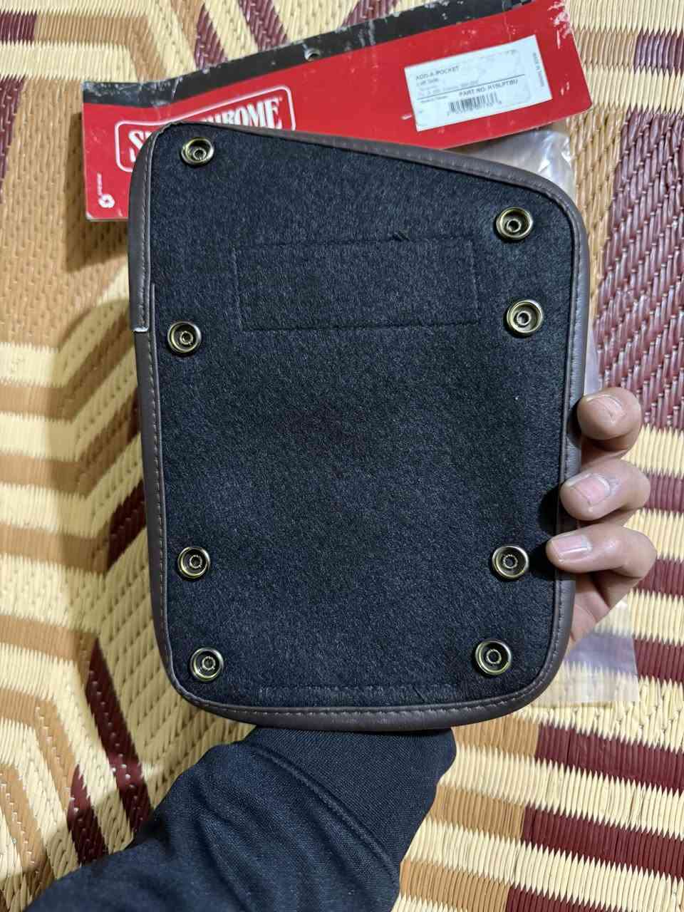 هوائية مصدة خلفية ستيل كولدونك 1500
جنطة جكمجة اليسار بمكان الجلدة 1500
*********** واتساب
