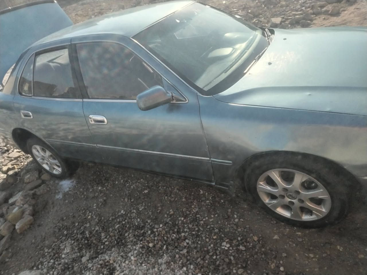 السلام عليكم كامري للبيع سياره جاهزه مكينه وكير شرط رقم ذي تحويل مباشر بسمي مكفوله من ضربه لقويه  ولعيب  ولعيب شرعي حداديه تخم تاير جديد كهربائية شاشه سعر 45 وبيه مجال قليل عنوان ناصريه مركز ***********  غير متواجد عله تواصل  خابر وبيك خيل وتدلل
