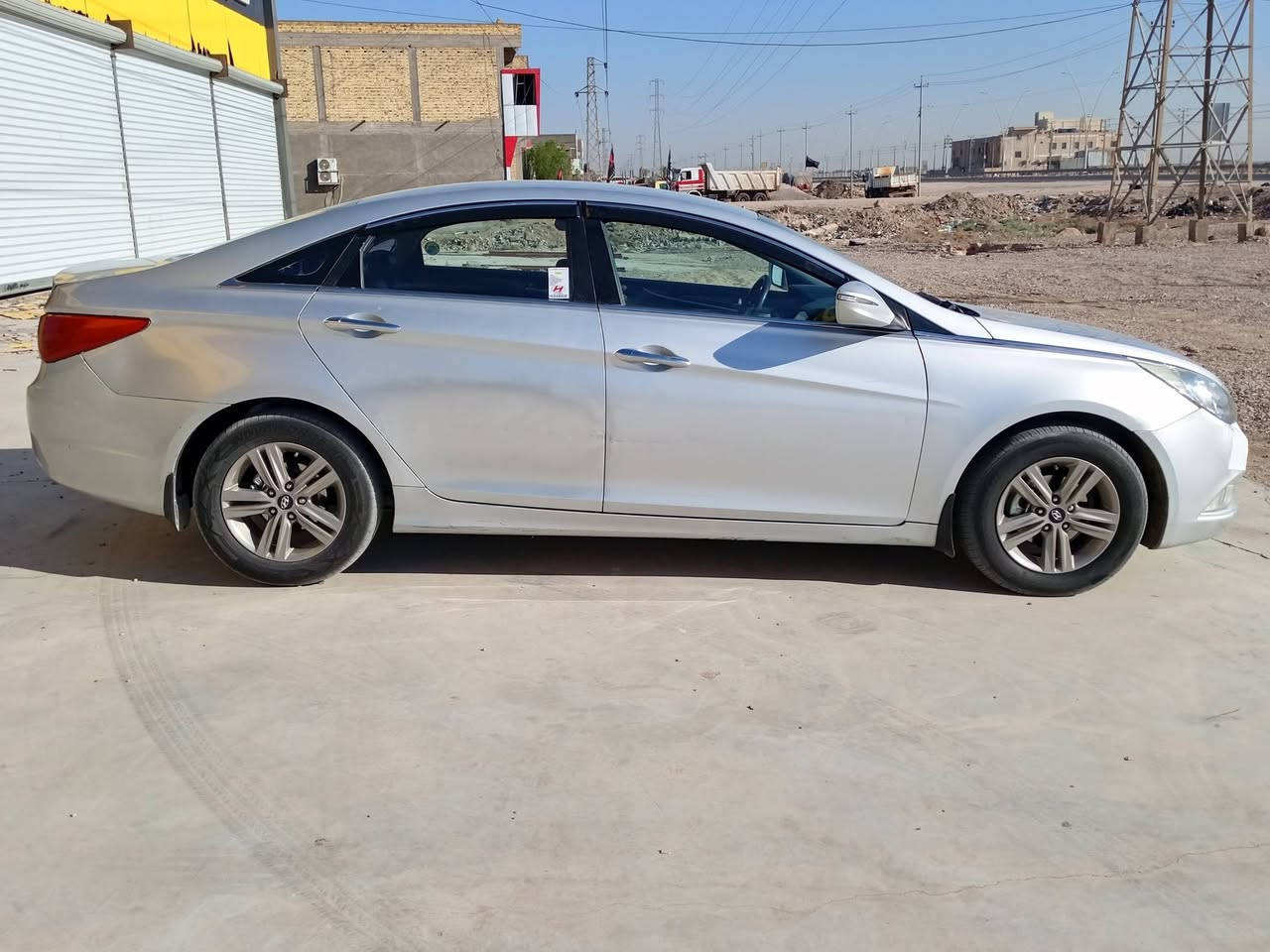 سوناته مديل 14واردكوري مكفوله من ضربه والتبديل  قطع وحده صبغ مكينه وكير وتبريد وحداده جاهزة مرايات شفط حساسات السعر 105وبيه مجال بسيط  عنوان شط العرب الجزيرة ***********
