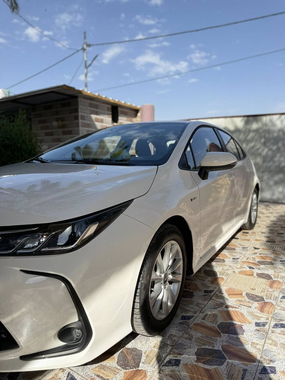 السلام عليكم (من رخصت الادمن)
-كورلا هايبرد (شكل الخليجي )
-موديل 2025
-رقم بابل 
-ماشيه 10الف (كم)
-مواصفات
فتحه سقف 
رادار
مثبت سرعه 
تحديد مسار
لد امامي 
تبريد قطعتين 
شاشه 
كامره دواره
مواصفات خليجي هواي 

-بابل حله حي الجزائر 

-السعر 155وبيها مجال 

-الاستفسار ***********
