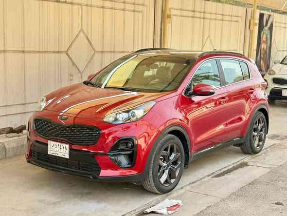 السلام عليكم سبورتج موديل ٢٠٢٢ مكفوله من صبق بيه بارد كلش قليل بل جاملق وشويه بل باب ماشيه ٦٨ كير مكينه خير من الله سياره احله من صور رقم دولي سياره فول عده البصمه بل سونار يطلع الكيس مال مكينه مفتوح لا صرف رلا تبخير مكينه حلوه سياره ترايه زيرو السعر ١٨٠ قفل قفل ***********
