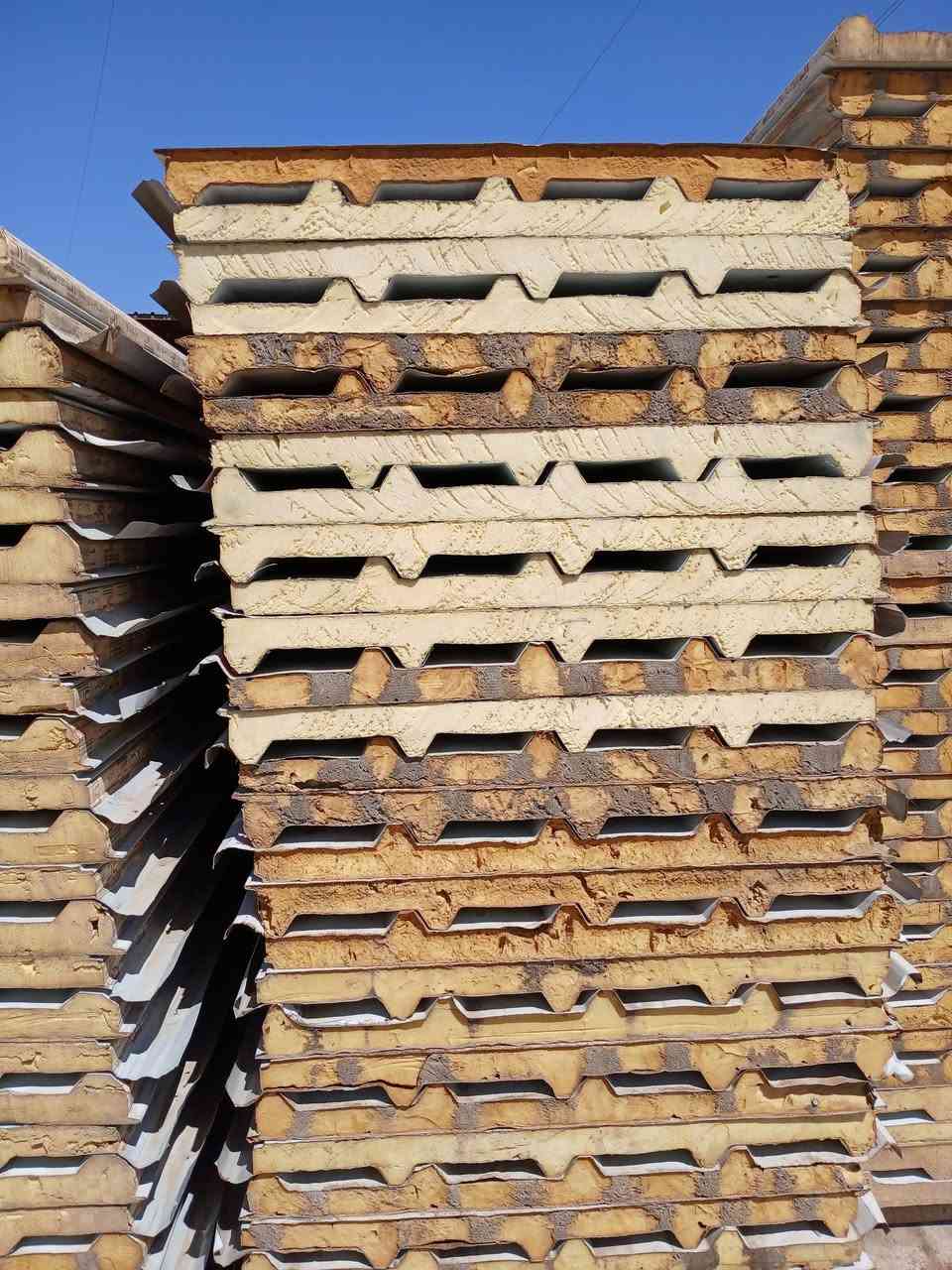 ابيع واشتري كافه انواع الحديد المستعمل واشتري أنواع السندويج ويوجد السنوديج جديد سعار جملة رقمي ***********
