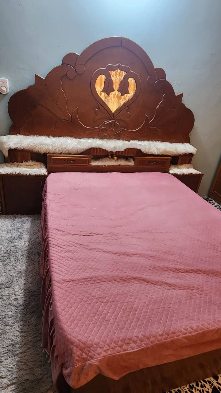 غرفة نوم للبيع نظيفه كلش خمسة باب طابقين خمس قطع


**إذا كنت صاحب هذا الإعلان وتريد حذفه لأي سبب، رجاءا أرسل رسالة إلى الدعم الفني**