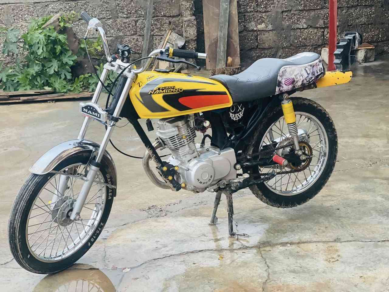 السلام عليكم حربي للبيع 
محرك رابيدو 
نضافه شرط 
موديل 2023
السعر 450 
رقمي ‭٠٧٧١ ١٣٣ ١٧٣٦‬
