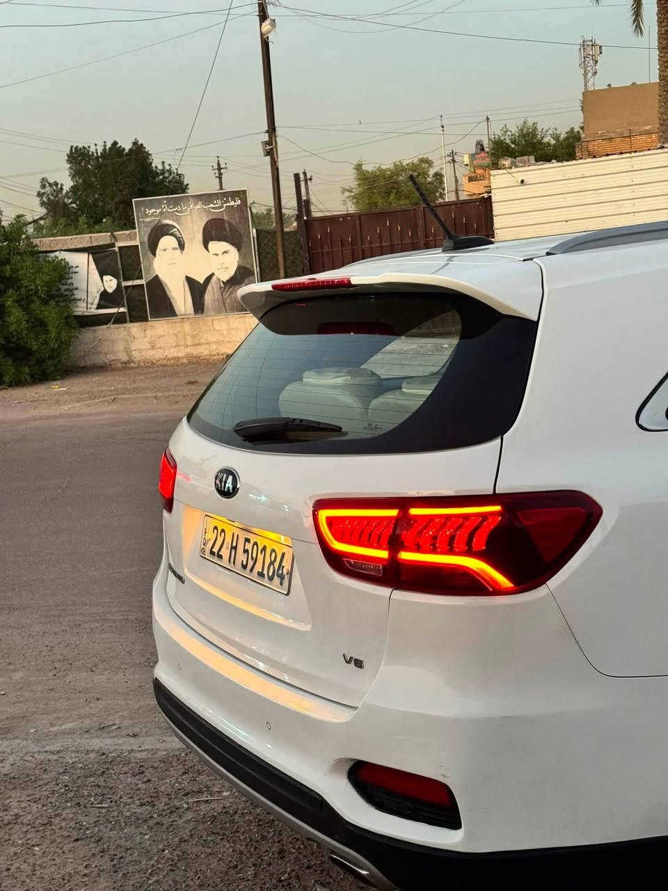 السلام عليكم سورنتو موديل 2020 خليجي فول مواصفات ماعدا البنوراما 7 راكب 6  سلندر  3 قطع تبريد رقم شمالي بأسمي تريد تحويل تريد وكاله  السياره  بيها. صبغ خشم. البنيد  وقبق الجنطة  كد شبر صبغ. والباب  الأيمن مال صدر بي بارد السياره جاهزه من حداديه من كير مكينه تايرات منضومة تبريد جديده مكانها بالنهار الطوبجي وباليل المشتل السعر 215 وبيها مجال
الرقم ***********
