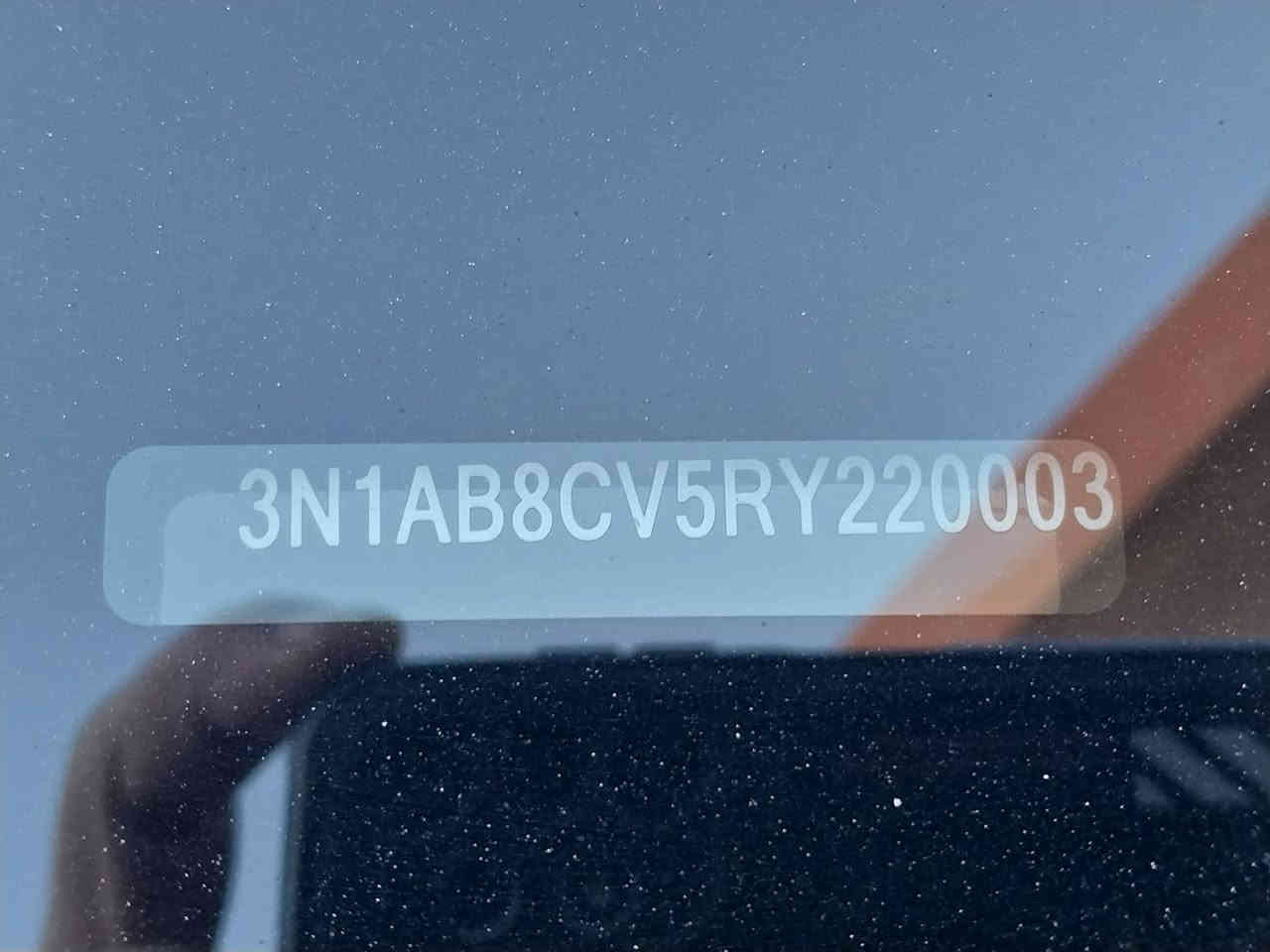 سلام عليكم
يوجد سياره سنترا موديل ٢٤ حادث باب خلفي فقط ايرباك شركة ' سعر السياره (  ١٦٠) ورقه، 
رقم الهاتف ***********
