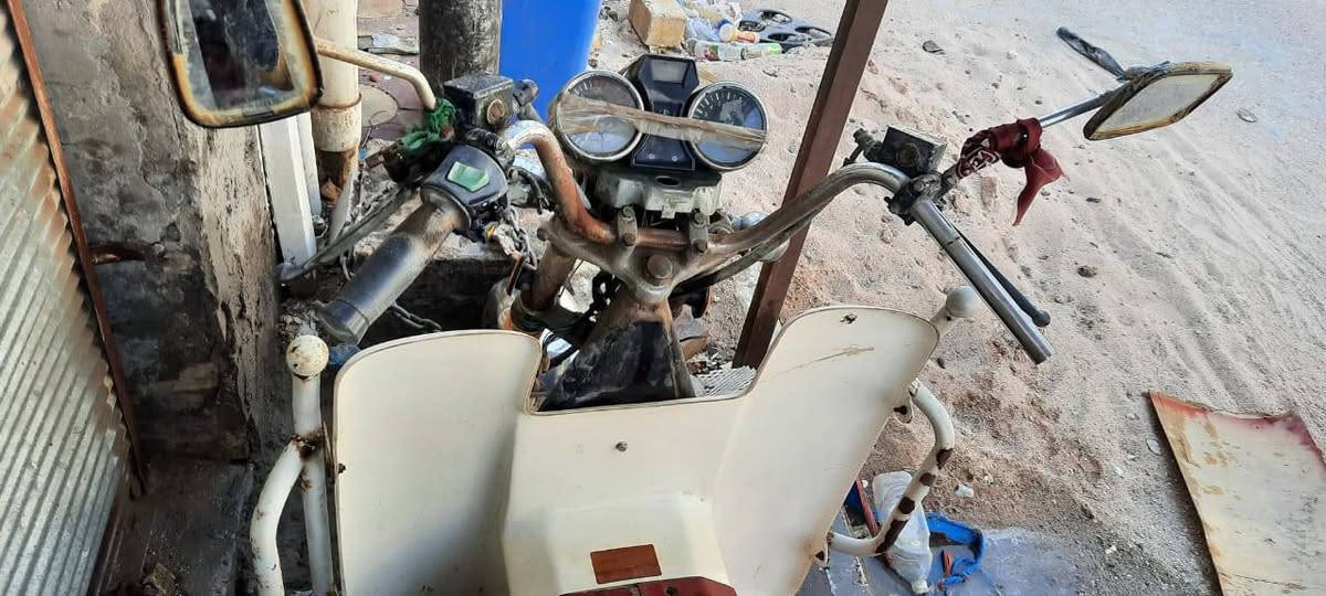 للبيع للبيع 

دراجة اوتماتيك كير فقط (معوقين)
الدراجة تحتاج تصليح وترتيب البيع على حالها
تواصل على الرقم 
***********
