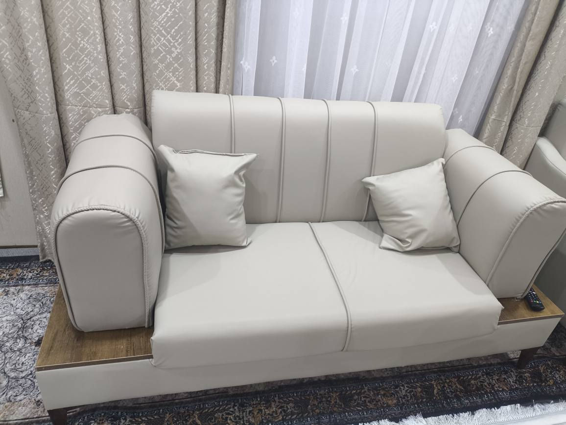 تاقم قه نه فه ی 10نه فه ری بو فروشتن سلیمانی راپه رین جه رمه  که م به کارهاتوه *********** السليمانية, العراق
