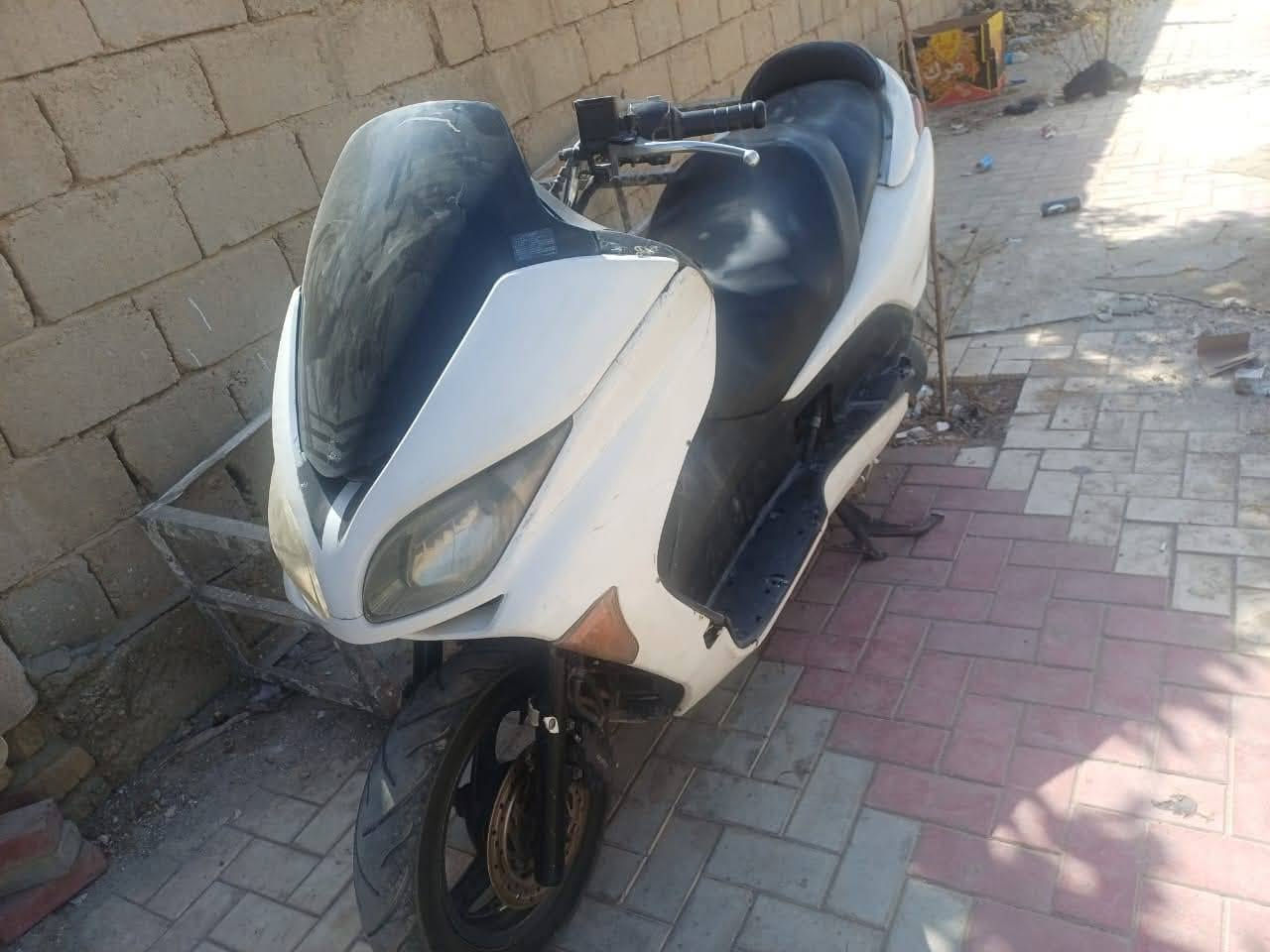 السلام عليكم متوفر فورزات تفصيخ متواجدين لحد الساعه ١١ اليلآ العنوان كربلاء طويريج واتساب *********** توصيل ماكو
