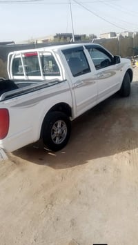 كريت  موديل 15 سياره هلوه ونضيفه جاهزه منقصه اي شي مثل ما موضح بل صوره...