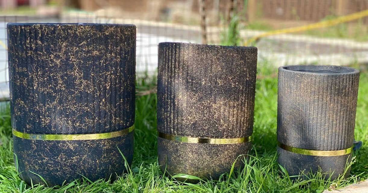 يوجد لدينا سنادين جملة بجميع الاشكال والالوان ….
العنوان / مغربة مقابل حيّ المعلمين الجديد مجاور شرطة k9 
للاستفسار 🤳 ***********
