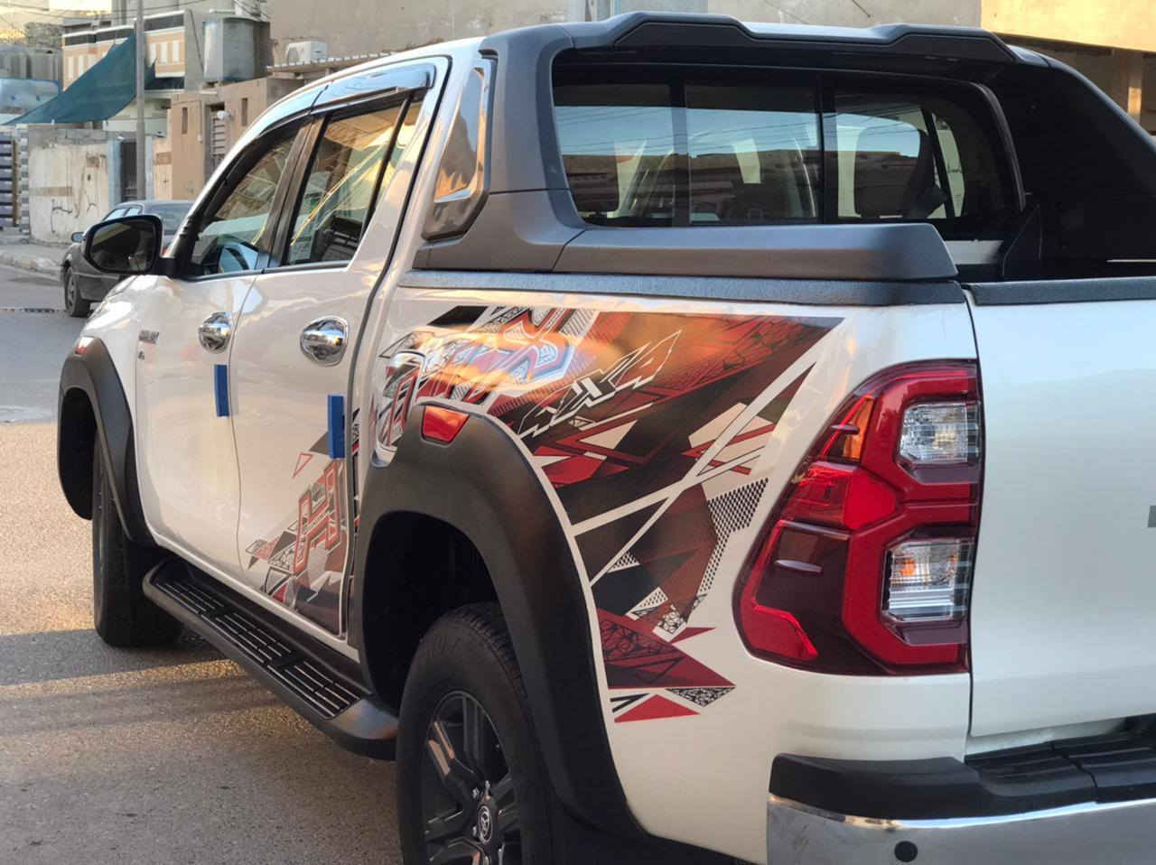 السلام عليكم هايلكس تي اردي 2022 ساز 
ماشيه 98 الف حقيقي سياره جديده ومامتعوبه اترايهة حلو ونصبتها حلوه 
رقمها بغداد تحويل مباشر محرك وكير بحاله الشركه كفاله 
حساس كامره شاشه كشانه تبريد مري شفط مانع تزحلق شفتات استيرن السياره ترايها حلو  
مكان السياره فلوجه السعر ***********
*********** الفلوجة, الأنبار
