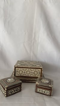 علب خشبية • علب صدف • صندوق مجوهرات • ديكور تراثي • تحفة انتيك • حفظ م...