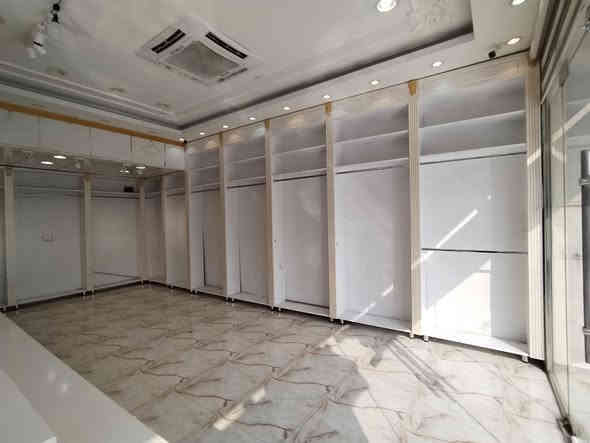 السلام عليكم
اهل واسط الطيبين
عندي هذا الديكور للبيع
ماعرف سعره حاليا قيم وخذ.
الاستفسار ***********
