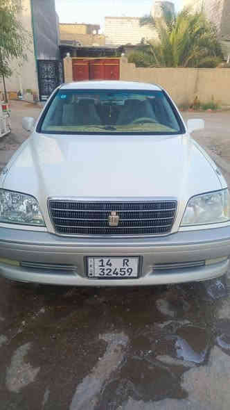 السلام عليكم للبيع جنون دكمتين كرستال اصل سياره جديده مكفوله من الكص والضربه سياره جديده مكينه ديفور الجبير مكينه كير خير من الله 
علمن السياره نقل جثه فقط شغط مضبوط 100 بل 100 
بسمنه السعر 110 وبيهه مجال الاستفسار اتصال ***********
