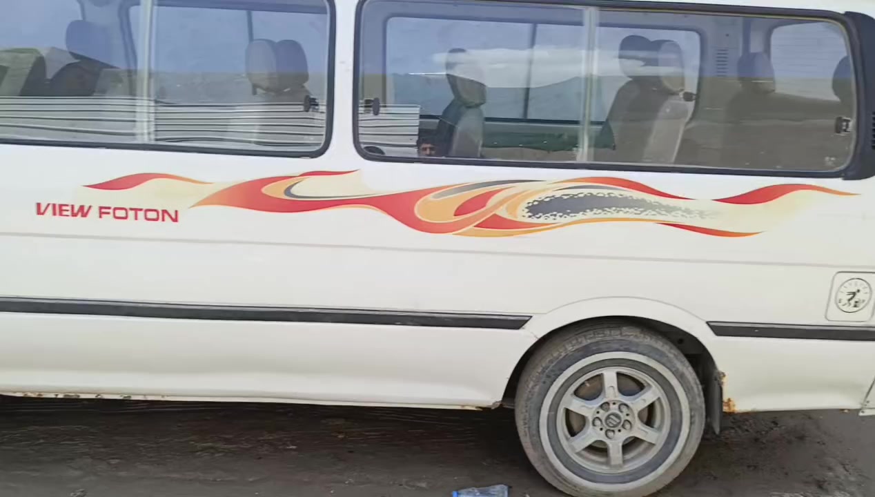 السلام عليكم.  فتون. 2014. بغداد.موصلية سنوية عظم عاج رقم الماني.  مكفولة. ماعدا. صبغ قليل.  بصف التاير الخلفي . محرك جدا نظيف.   حدادية حلوه.    غرفة نص. عمر    مكان السيارة. بابل جبلة.  السعر 38. وبي مجال.  ***********
