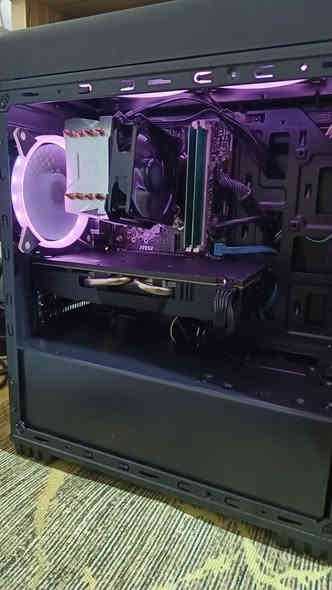 كيس للألعاب والبرامج الهندسية وتصاميم الدزاين
445 الف
ci7 8700 80
MB.MSI B360  75 جديد
 RX 580 8GB  90
RAM 16GB D4 45 جديد
CAES Segotep  3fan RGB 50 جديد
PSU ZUMAX 650W 55 
CPU COOLER 20
SSD 128 15 جديد
HDD 500 15 جديد
الألعاب gta5 +forza5+pes2021
البصرة قضاء المدينة
***********
