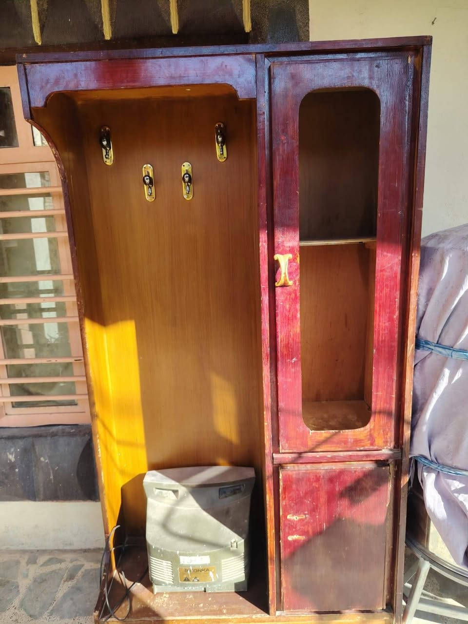 عندي هذولي الغراض كلهم للبيع وبانسب الاسعار *********** واتساب
