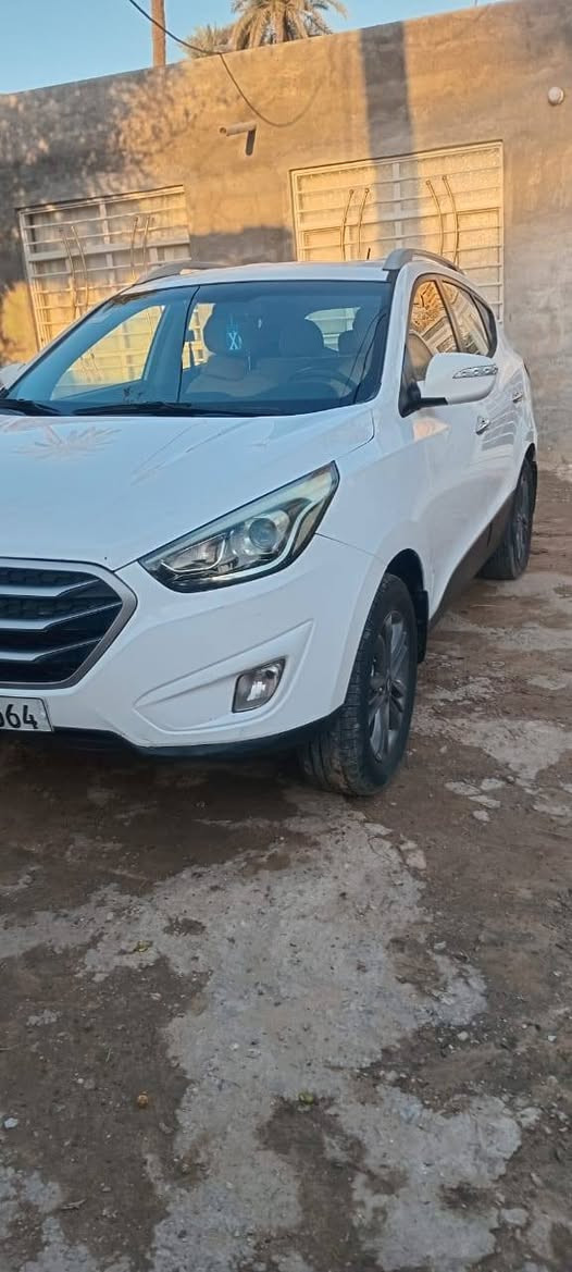 السلام عليكم  توسان  موديل 2014 شكل 15  مكفوله  تبريد  مكينه حداديه كفاله  رقم بابل  انكليزي  تحويل ثاني يوم  السعر 157$ وبيه مجال رقم الهاتف  ***********
