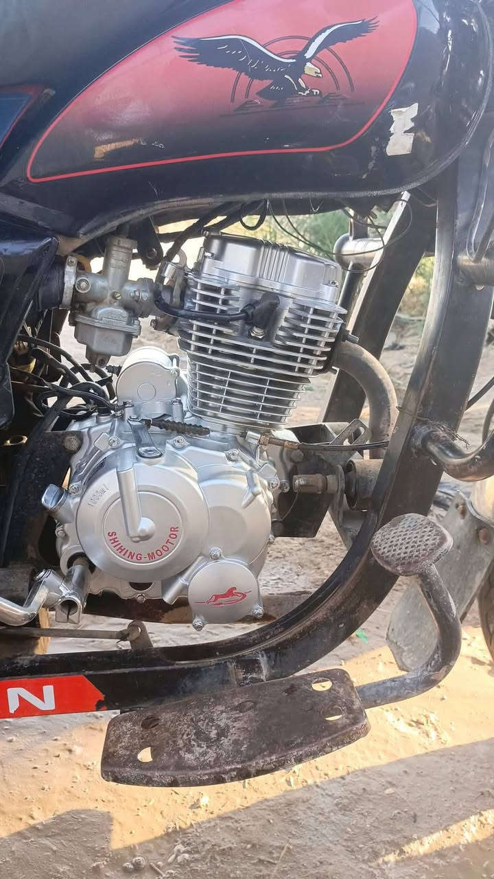 سلام عليكم ستوته للبيع موديل 23 اوراق صولي بيهه مكينه 25بعده صندوك ستوته مال جناي ولي عنده مراوس بخضره هم اراوس ونطي فرق ركبه مكفوله ستوته كله شغاله مكاني بل جفل ***********
