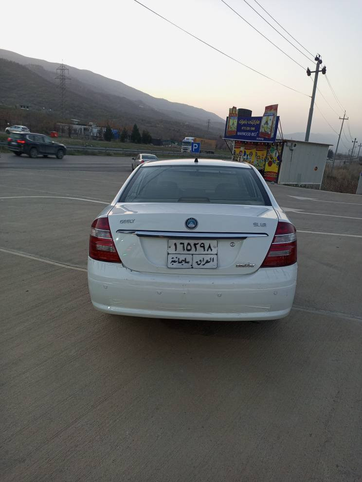 جێلی Sl مۆدێل 2013
 ڕەقەم سلێمانی
ساڵانە و ژینگەی تا 2025 مانگی 10 دراوە
سەنەوی ٤ مانگە تەواو بووە
هەزەی تازەیە 
دەعم و لێدراوو بۆیاغی نیە 
تەنها یەک پەڵە ساردی هەیە لە دەرگای دوای سایەق 
گێڕو مەکینەی نەکراوەتەوە بەشەرت
٢٠٤ هەزار ڕۆیشتووە
مواسەفات 
دەبڵ گێڕ عادی و ئۆتۆماتیک
مەکینە 18
تەبرید و گەرمی بەشەرت
ئەی بی ئێس و دژە خلیسک
٤ جام کارەبا و ئاوێنە کارەبا
دەبڵ ئێرباگ 
کۆنتڕۆڵ و مەرکەزی 
شاشە ئایپاد 
گێڕو مەکینەو تەقەو ڕەقەی بەشەرت 
تەحویل و غرامەو بڕاوەی بەشەرت 
٥٩ گەڵاو معامەلەیەکی زۆر کەم لە قەزای.  دوکانم 
*********** یان *********** دخان, السليمانية
