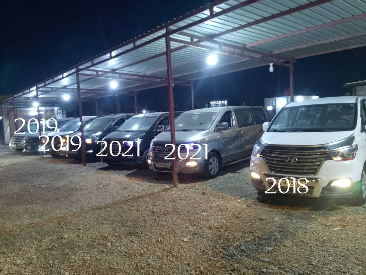 سلام عليكم .
يوجد في معرض سيد رائد الشرفي..كافت لموديلات لستاركسات  ...لعنوان بابل الشوملي 
لاتصال سيد عبدالله ***********
