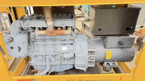 دويس 4 بستم زراعيه  موديل حديث طبك بلادي 
مشتغله 200 ساعه على وضع الشركه مكاني سامراء 
***********
