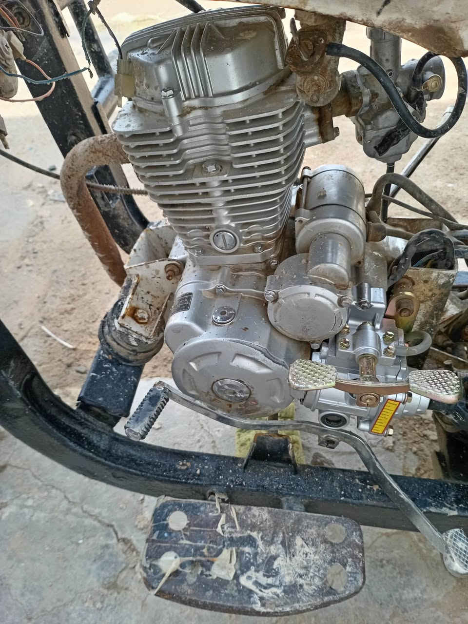 السلام عليكم ستوته للبيع نظيفه شاصي قطره قياس ما بيه نظيف موديل 10 مكان كوفه نجف   ستوته كل شي ما عايزه ب 800 وابيها مجال دبلات جديده سلام عليكم ستوته للبيع نظيف شاص نظيف قطرك لحيم ما بيه 
موديل 10 الدراجه محرك نظيف رقم سنويه اسود راعه موجوده واجهك وياه ستوته برغو ما عاشها السعر 800 🛫 *********** هذا ر هذا رقم ابوكم خير وتدللون
مكانكو فنجف
