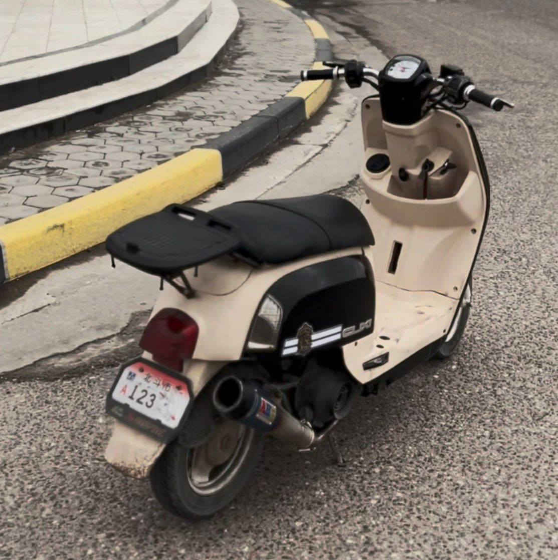 السلام عليكم ماكس بوليسي دراجه مكينه لا تبخير ولا تنقيص دراجه بوشه بلاد 49مفتوحه
سلف هندر كهربائي كله شغلاه 
عنون البصره جامعه الكرمه 
***********
وتساب
السعر 700وبيه مجال
