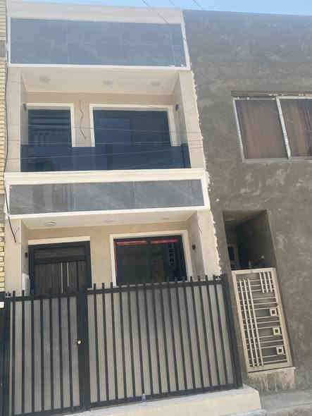 للبيع ٥٠م ٥×١٠ حي الجهاد الشارقه قرب مجمع النسيم ٣نوم وستقبال ومطبخ ***********واتساب
