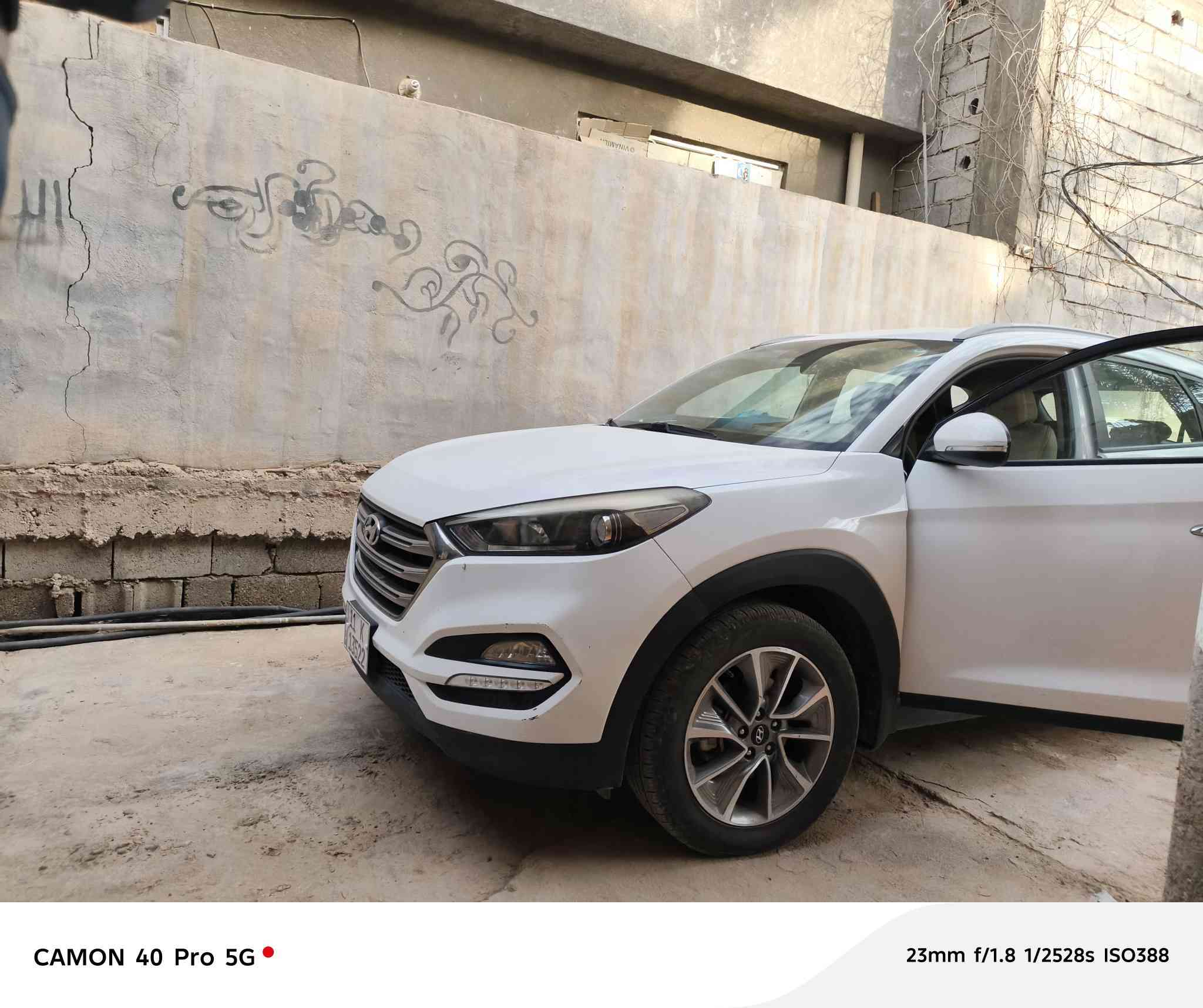 توسان ٢٠١٨ مكفوله من كلشي كشر محرك..نضيفه كلش سونار للمحرك وسونار الكشر مرفق بالصور..رقم بغداد انكليزي بااسمنه مكان السياره ديالى الخالص السعر ١٩٢وبيها مجال لتراسلني هنا اتصل ع صاحب السياره ‏‪***********‬‏
