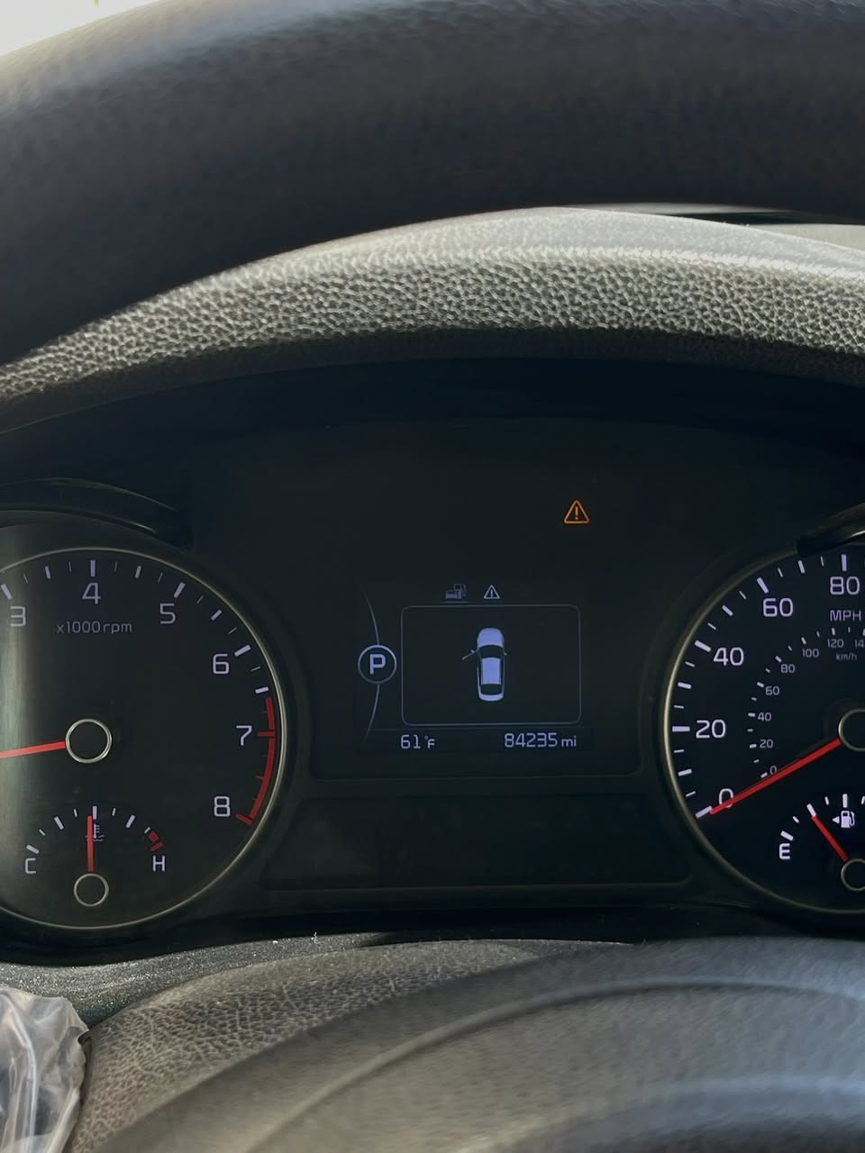 السلام عليكم حبايب اوبتيما 2016 fe الرقم الأنكليزي بَـ اسمي 2400 GDI كير ومحرك وباقي التفاصيل كفاله السيارة جديدة ماشيه 85 miles 
الضرر : حادثها من امريكا جاملغ وبنيد بدون دواخل  وبَـ العراق صار بيها باب السايق والتكمه وخلف باب السايق وجنطة ولحيم بسيط في الشاصي الأمامي 

للأستفسار : اتصال + واتساب 
***********
