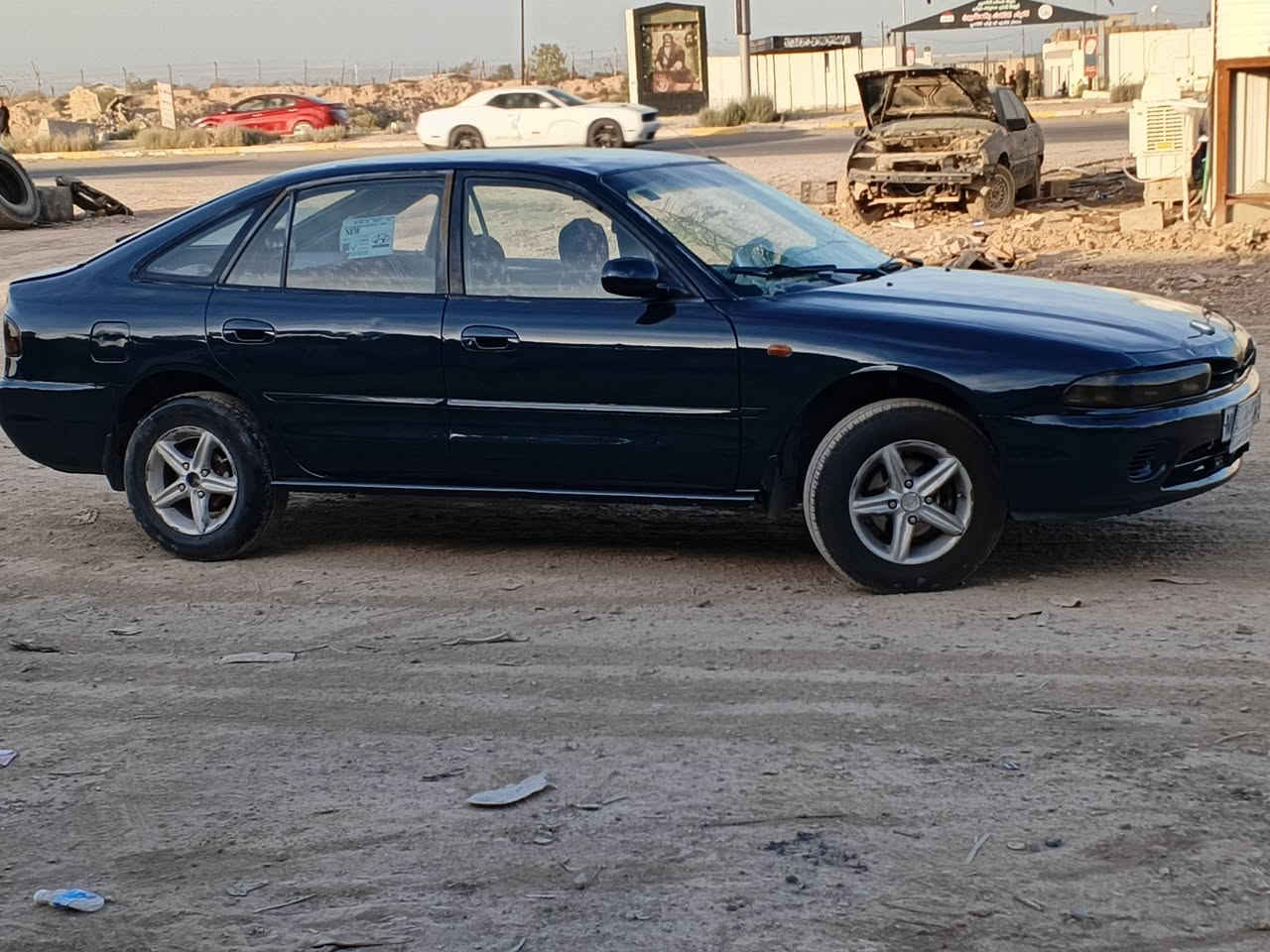 (شراي هلا بيك موشراي لا تدخل ولا تتصل فدوة الوجهك)
مسيبوشي گلنت 93
سياره تعبت عليها تعمير كامل
جانت جارده وعدت صبغها من جديد 
وعندي صورها القديمة من جانت جارده
اليوم طلعت ترايك للبصره 
كير مكينه شرط جديد جديد 
نقص جامه اماميه فقط 
سنويه 28 وكاله تحويل حاضررين
***********
