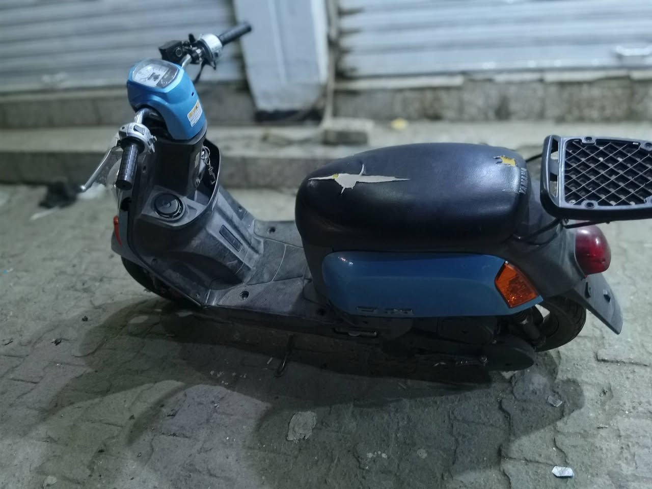 ماكس بوليس للبيع 650وبيه مجال


**إذا كنت صاحب هذا الإعلان وتريد حذفه لأي سبب، رجاءا أرسل رسالة إلى الدعم الفني**
