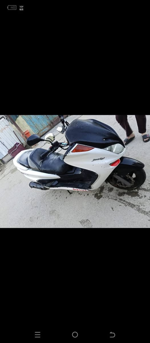 ياالله السلام عليكم دراجه ماجسته دبل رون نضيفه شوفه عينكم السعر 
550 وبيها مجال 
مكان ديالى خالص 
الرقم ***********
