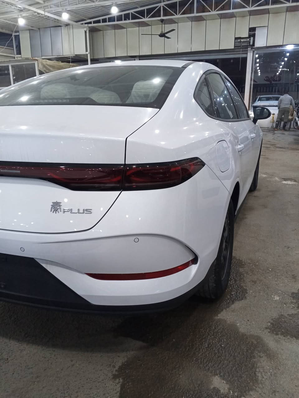 🚗✨‭🚗✨ ا  BYD
2️⃣0️⃣2️⃣5️⃣

QIN PLUS  !🚗
ويل كب .. كروم اسود 

تمشيك...2️⃣1️⃣0️⃣0️⃣

تصميم عصري.. أداء اقتصادي.. وتقنيات المستقبل بين يديك ⚡

بصمه + كارت + شاحن اصليه 

🔹 المواصفات:

✅ محرك هايبرد 1.5 لتر + محرك كهربائي  

✅ ناقل حركة أوتوماتيك 

✅ شاشة وسطية 

✅ شاشة عدادات رقمية بالكامل

✅ مقاعد جلد فاخرة💺

✅ كاميرا + حساسات خلفية

✅ نظام دخول وتشغيل بدون مفتاح + بصمة تشغيل 🔑

✅ إضاءة LED أمامية وخلفية  💡

🌿 استهلاك وقود اقتصادي جدًا بفضل نظام الـ DM-i من BYD 💪

💎 رفاهية، أمان، وتكنولوجيا… كلها في QIN Plus الجديدة كلياً!

🌹شاحن بطارية 

🌹دواسات اصليه 

🌹ماسحات اصليه 

🌹مثلث.. طوارئ 

متوفر الون ... أبيض داخل....ابيض...

السعر....17.900...مليون

صافي..... بدون دلالية.......فقط..سعر السياره 

عنوان 

🌹بغداد _

🌹 معارض الكريعات شارع الوقف السني 

معرض...... جبل........ عرفه.. لتجاره.. السيارات 

تحويل..كل.. مواقع... المرور.. بغداد 
 
تترقم..... كل...... محافظات 

📞 للاستفسار والتواصل:

👨‍💻 خدمة البيع نقداً فقط :

  ☎️ ‭***********

 ☎️ ‭***********

💼 معرض جبل عرفةواحد BYD… نضع الثقة والجودة في المقدمة ✔

#BYD #QIN_L #سيارات_هايبرد  🚘✨
