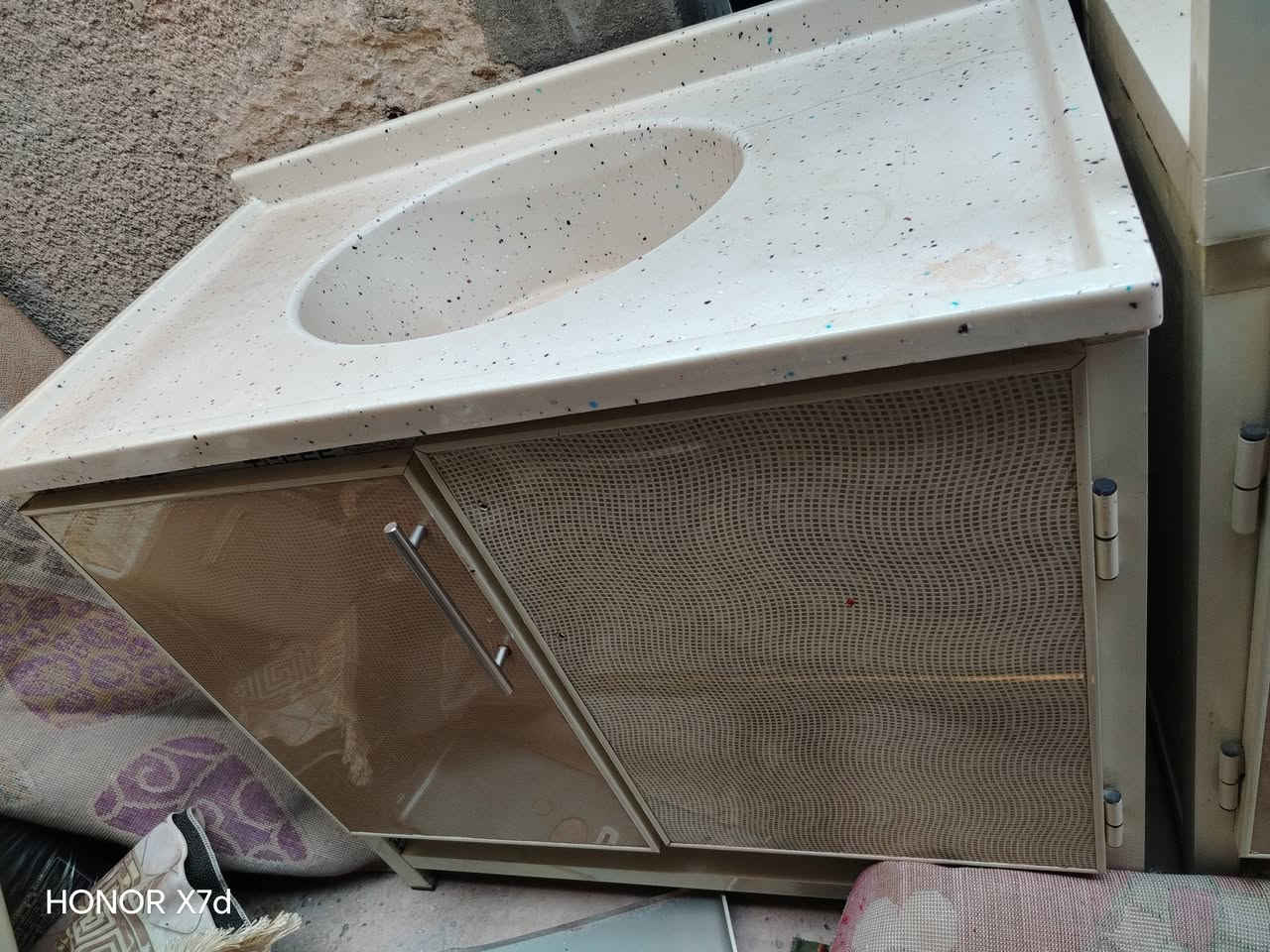 السلام عليكم غراض للبيع شراي يدخل خاص كاونتر متر ونص وطباخ ودوشك جربايه


**إذا كنت صاحب هذا الإعلان وتريد حذفه لأي سبب، رجاءا أرسل رسالة إلى الدعم الفني**