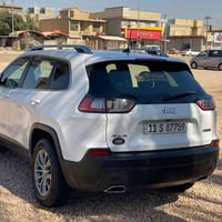 شيروكي ٢٠٢٠ • ٢٠٠٠ تيربو • فور ويل