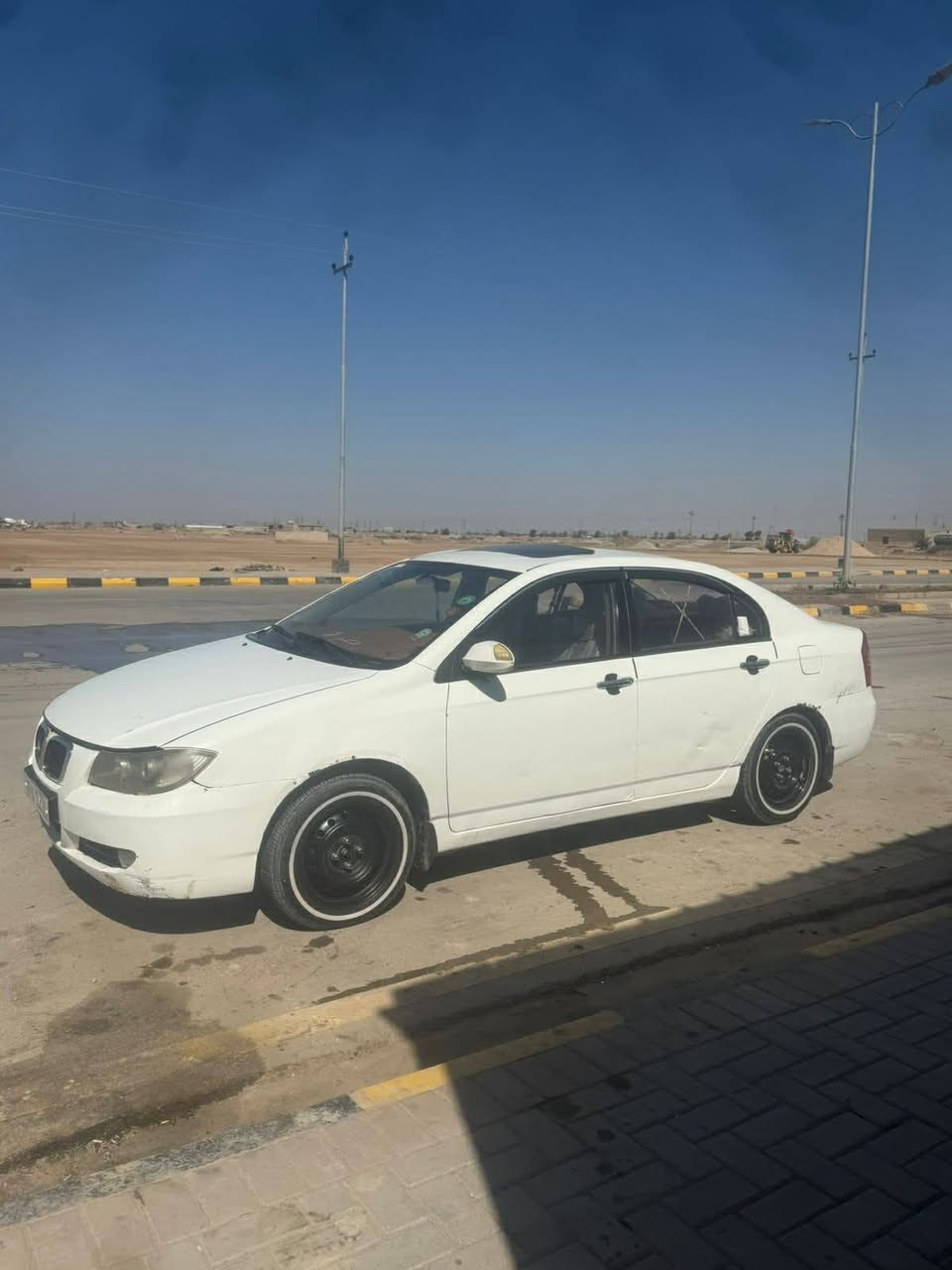 ليفان 2013 رقم نكليزي
تبريد تدفه مكينه كير مكفول دواخله بجيس
فقط بيه طخات بصيطه بدون حادث
سعر40 بيه مجال
مكاني كوت


**إذا كنت صاحب هذا الإعلان وتريد حذفه لأي سبب، رجاءا أرسل رسالة إلى الدعم الفني**