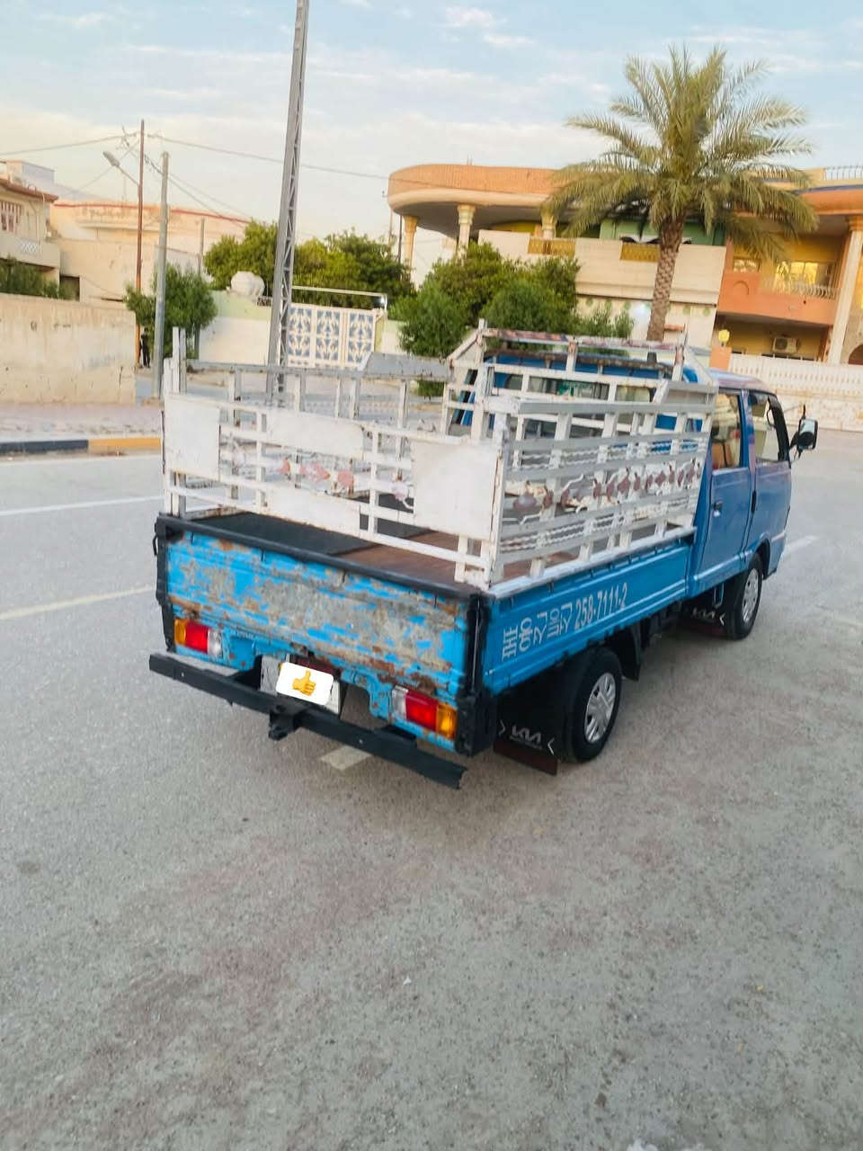 للبيع كيا   94  رقم بابل شرط التحويل كير محرك جديد محرك 2700  تخم تاير جديد حداديه جديده ورك جديد كهربايات شغاله  السعر 45.  بيها مجال مكان واسط رقم الهاتف ***********/***********
