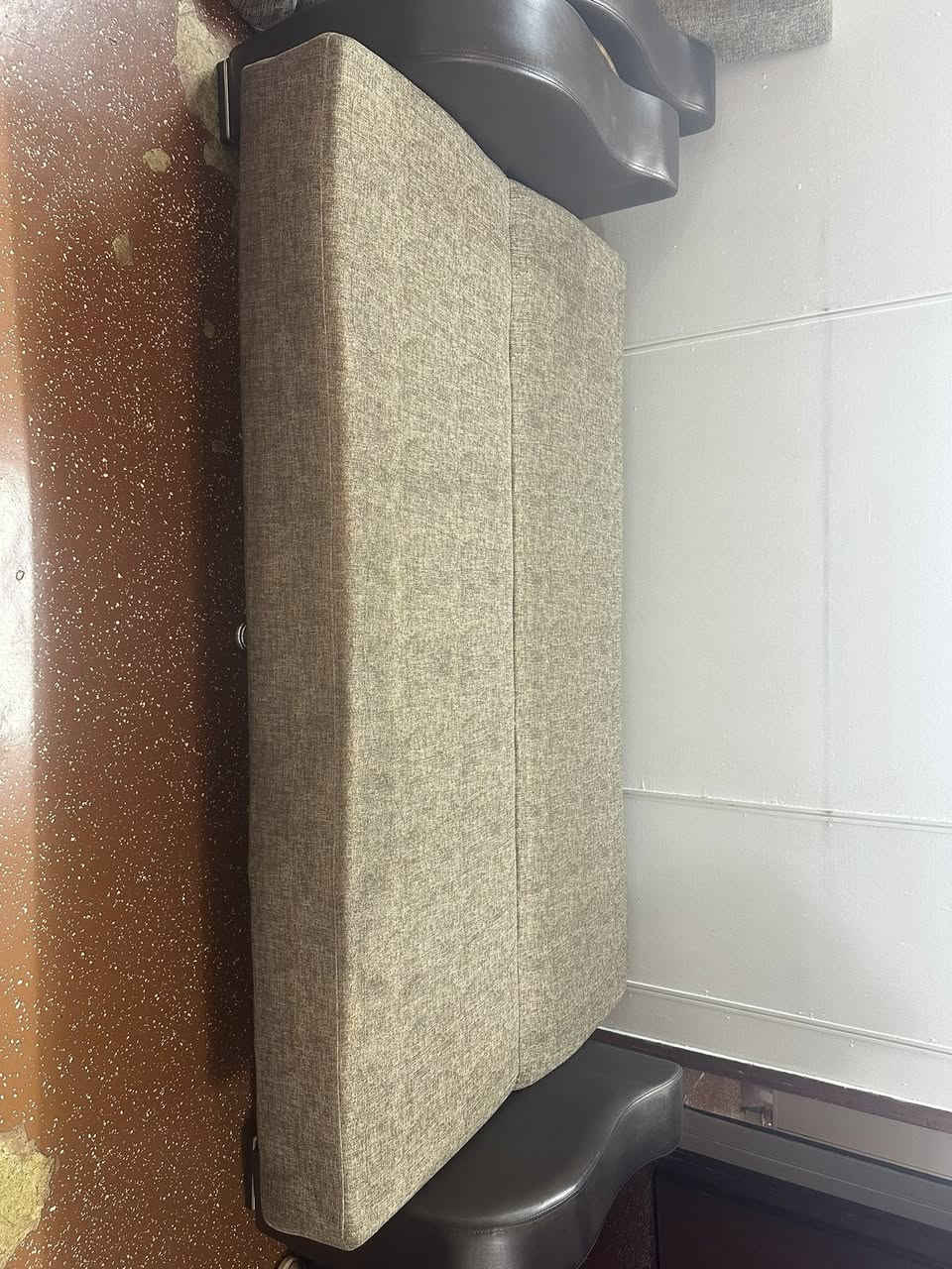 للبيع تخم عدد ٢تركي يصيرن سرير ومخزن سعر الواحد ٣٥٠ قفل


**إذا كنت صاحب هذا الإعلان وتريد حذفه لأي سبب، رجاءا أرسل رسالة إلى الدعم الفني**