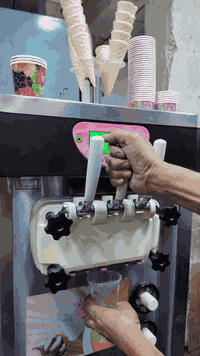 مكينة سوفت للبيع مستخدم قليل للاستفسار علا الخاص او *********** واتساب
