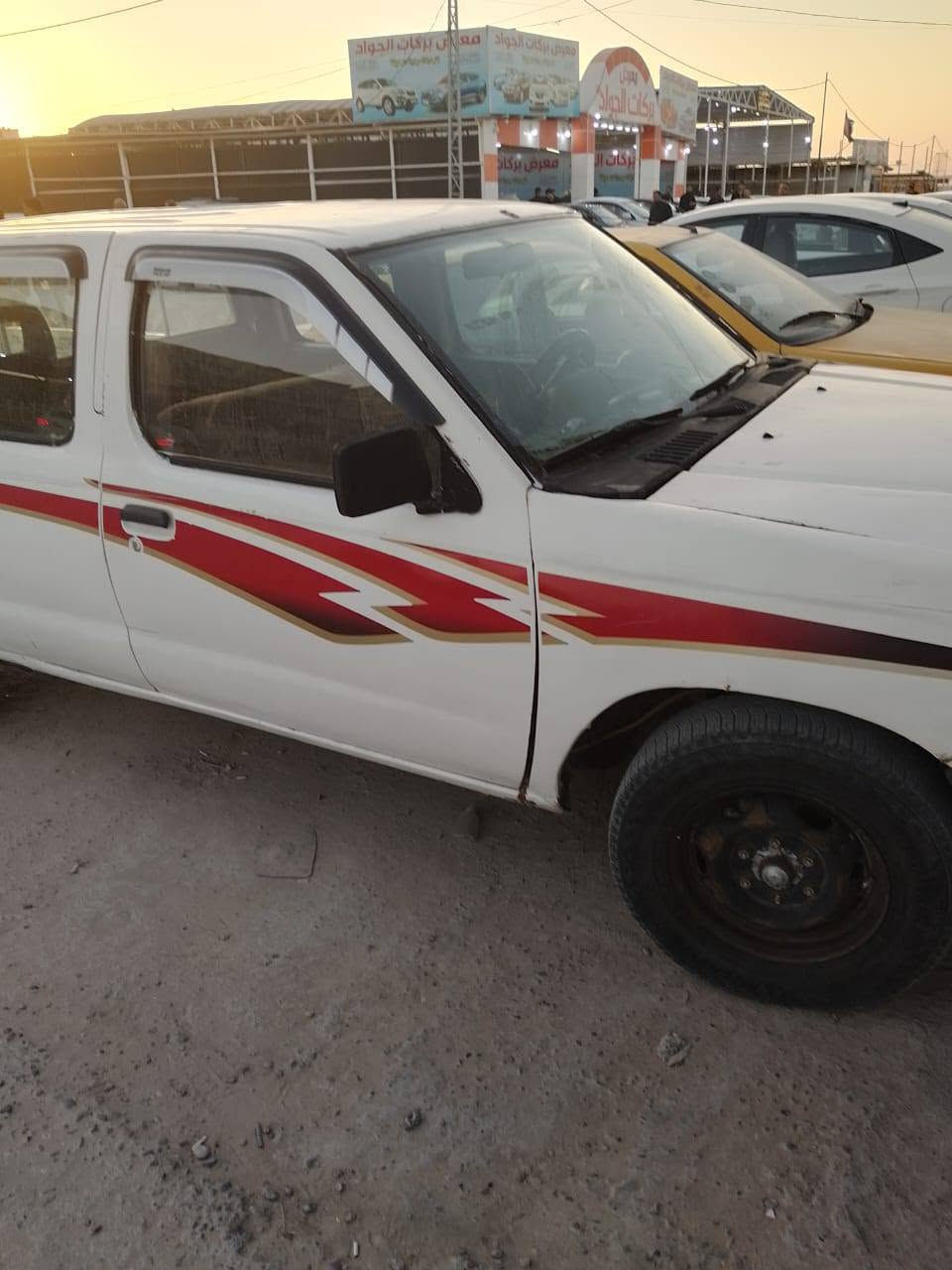 سلام عليكم بيكب 2001مزايدات جاهز ه مع الرقم بغداد السعر 55وبيه مجال بسيط ***********
