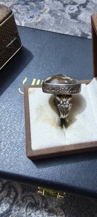خاتم داوودي تحفه ونادر وقديم جدا ومصور وفضه  925 السعر الخاص العنوان ب...