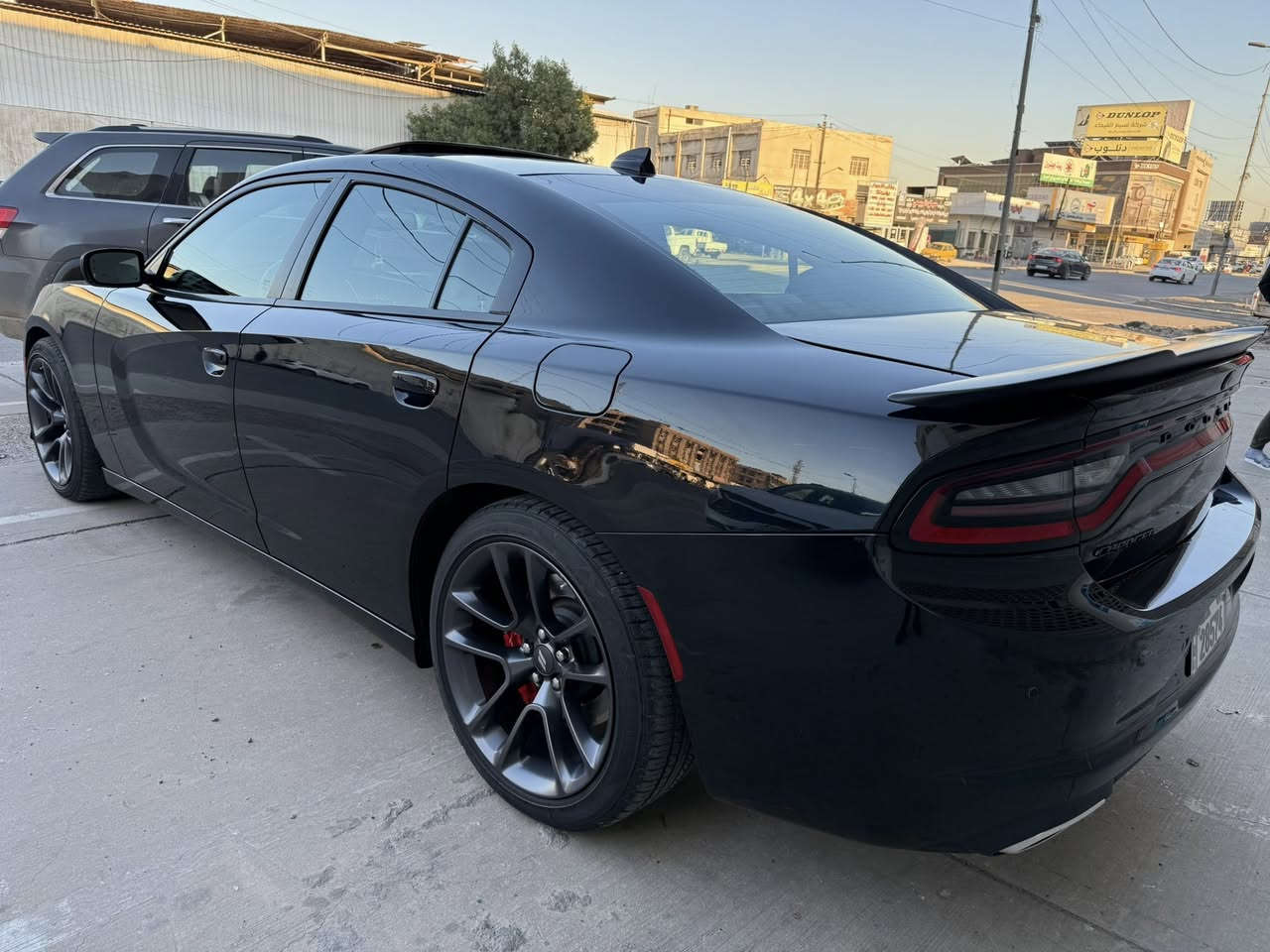 دوج جارجر موديل 2023
SXT بلاص
فتحه سياره 
مرايات جانبيه هيتر +قلاب +رادار مري 

حداديه امامي خلفي سكات 
فجوجج برمبو بلاد 
ويل سكات
دركه D بلاد +كهرباء 
هيتر بالدركه
كشنات جلد تدفئه + تبريد 
حزن ميموري كشنات +كهرباء 
داخل سياره كاربون فايبر بلاد من امريكا
شفتات ستيرن
3انظمه قياده 
دشبول دبل خيط 
سياره مفول موصفات 
الوحيده بالعراق بهاي موصفات
لاست كول النداء الاخير
حادث سياره باب الصدر مبدل نفس لون 
جاملغ امامي مصبوغ وباب الصدر تبديل + حافة البنيد على كد الطخة اكو صبغ بدون فتح 
مكفوله من الشاصي ولغد والكص 
دواخله سليمه

السعر 285 وبي مجال 
العنوان بغداد العرصات 

للاستفسار ***********
