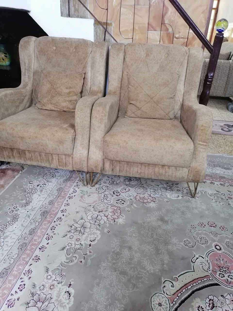 نِصٌ تّخَمَ نِظّيِّفِّ جِدِآ 5 مَقِآعٌدِقِنِفِّهِ وِګرَّسيِّنِ 250 آلَفِّ


**إذا كنت صاحب هذا الإعلان وتريد حذفه لأي سبب، رجاءا أرسل رسالة إلى الدعم الفني**