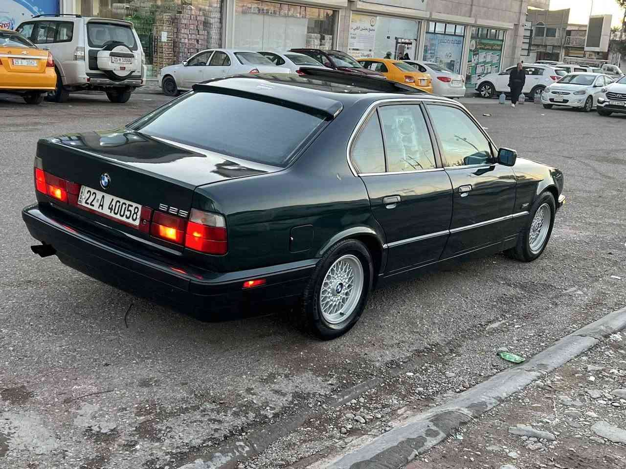 بي ام 525 مسكر...***********...اوتوماتيك تبريد موديل 1992 محدث 95 رقم اربيل دولي بسمي حد 2030 سعرها 74 وبي مجال.. مكانها كركوك
